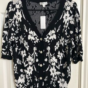Floral Black and White Women's Cardigan sweater